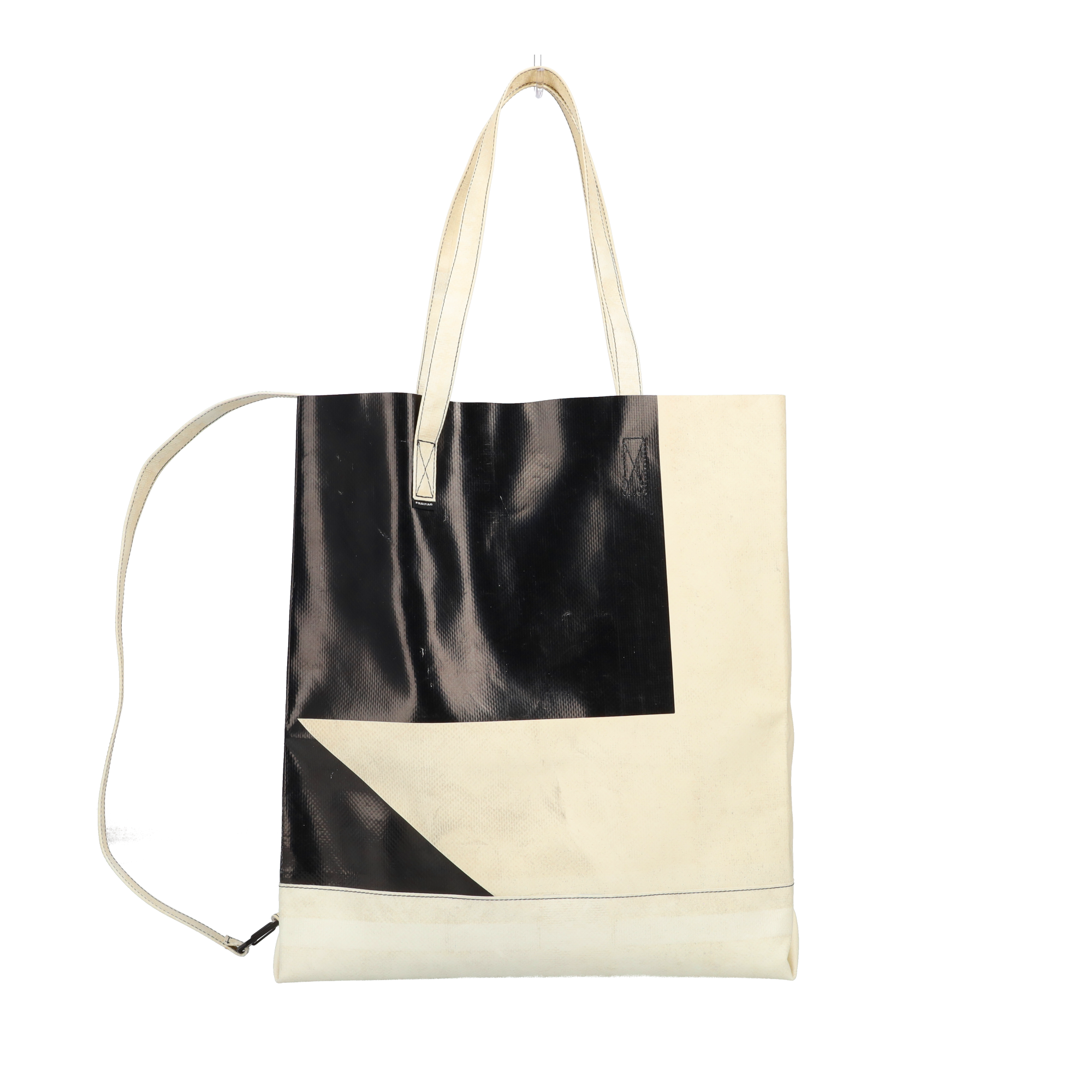 F262 JULIEN | 775233 | FREITAG