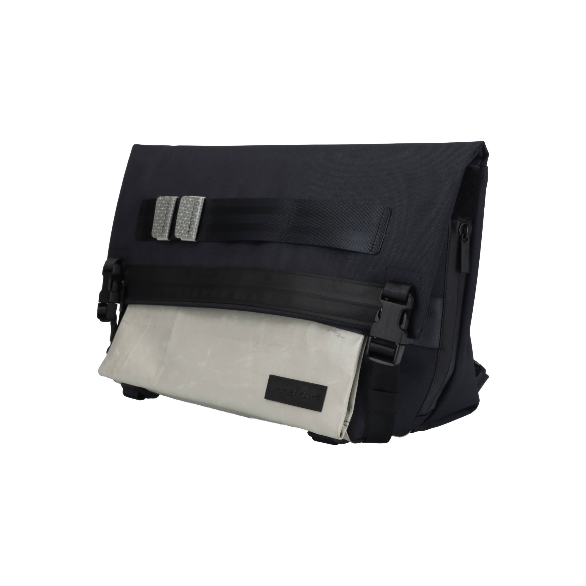 F685 HENRY | 069816 | FREITAG