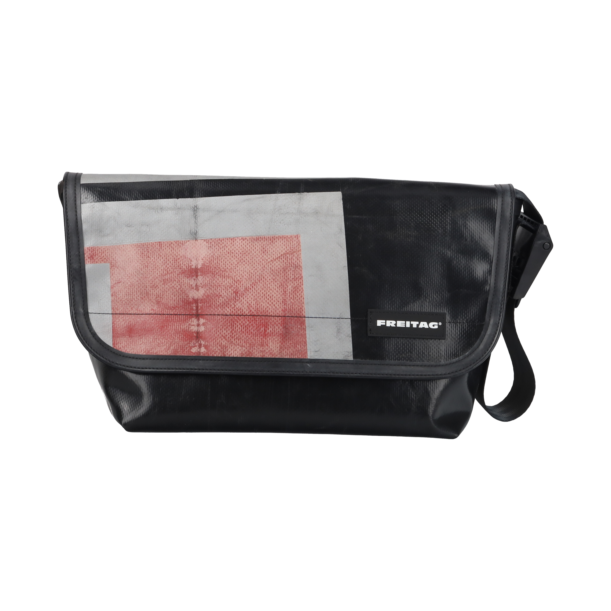 FREITAG パープルバックパック トラックデザイン フライターグの新作は、エアバッグとトラックタープを再利用した