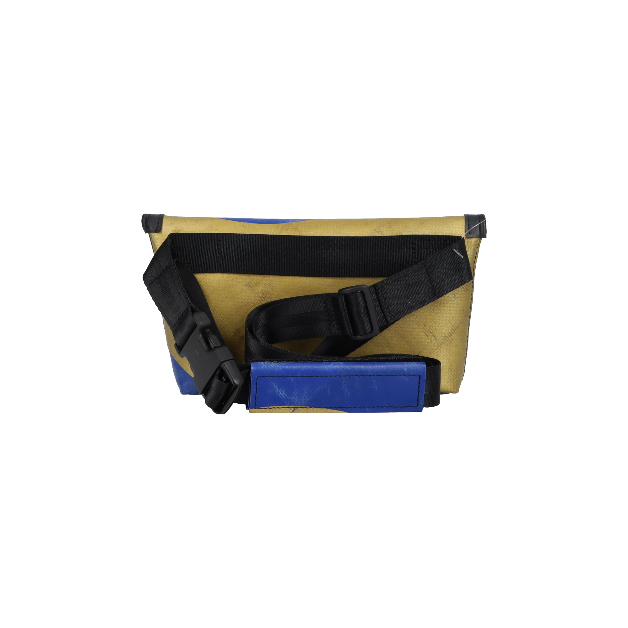 F40 JAMIE | 085608 | FREITAG