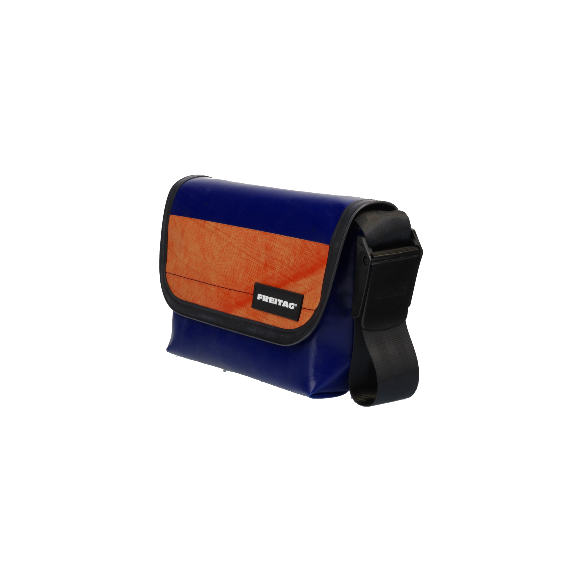 FREITAG HAWAII FIVE-O F41　ネイビー FREITAG F41 HAWAII-FIVE-O – Red Dot Design Museum Singapore