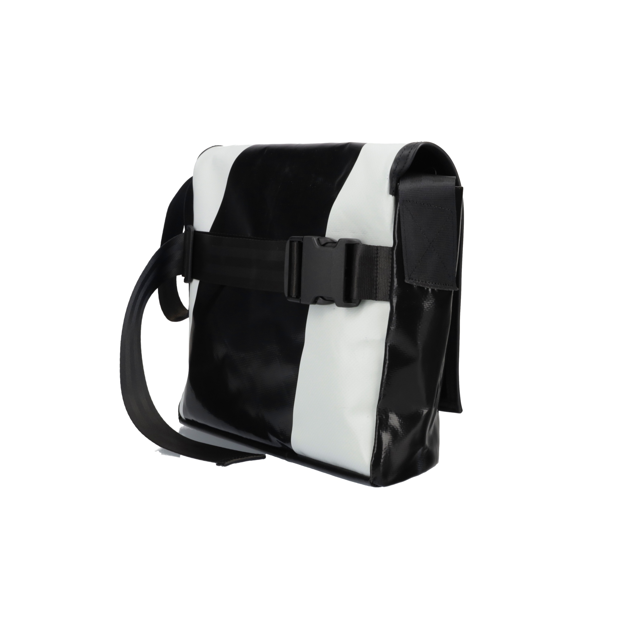 バッグ FRRITAG F14 DEXTER  OM black Freitag F14 Dexter Slim Messenger Bag Black for Men | Lyst