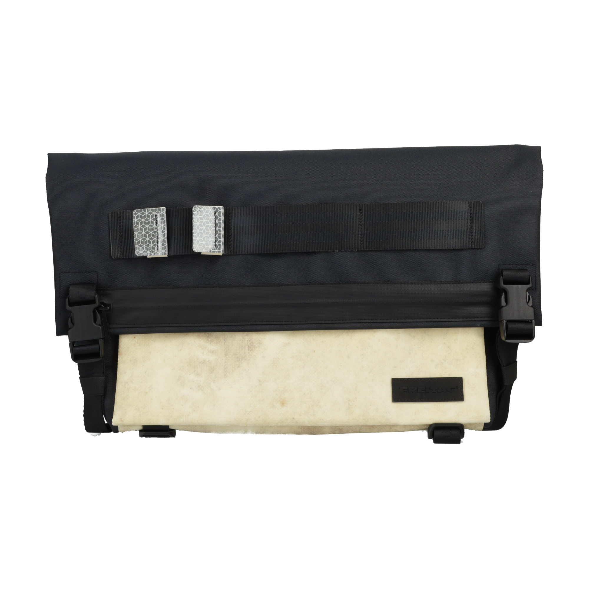 F685 HENRY | 090227 | FREITAG