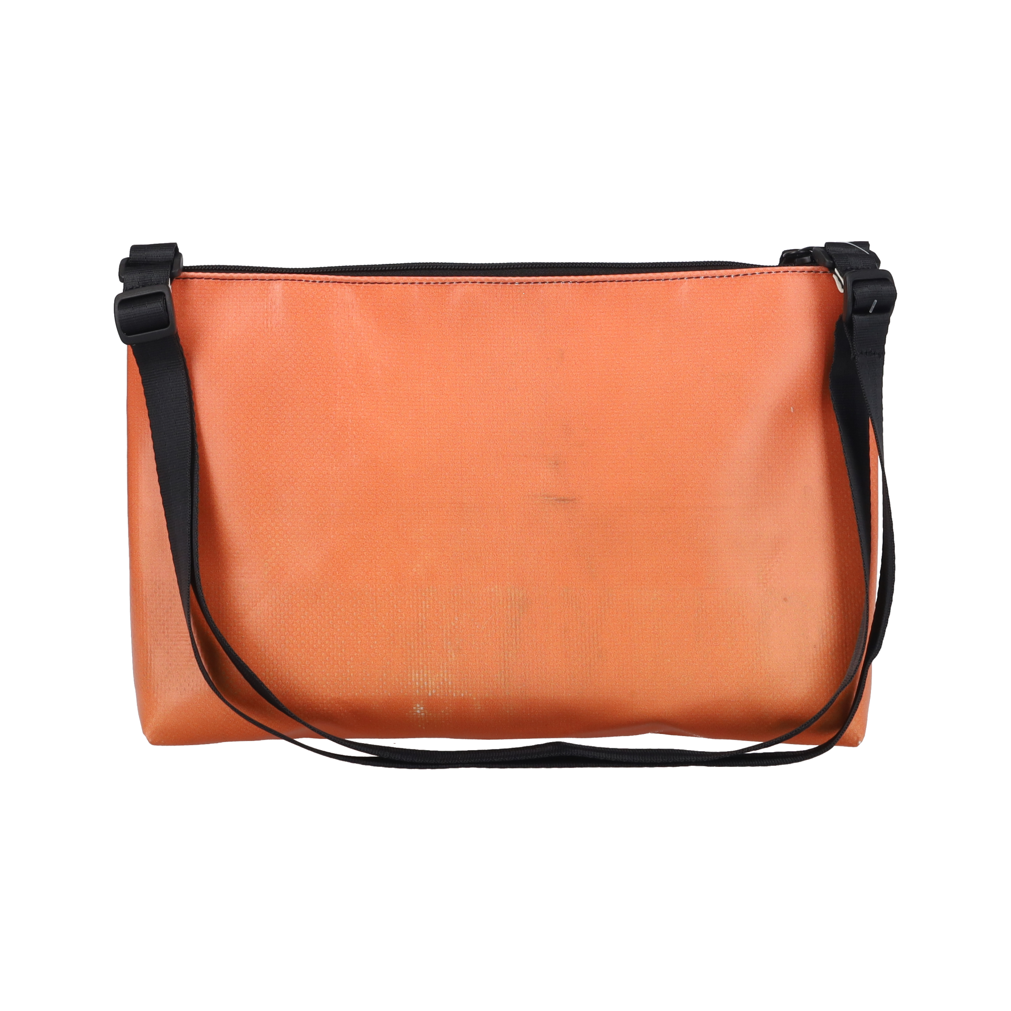 F553 LOU | 183439 | FREITAG