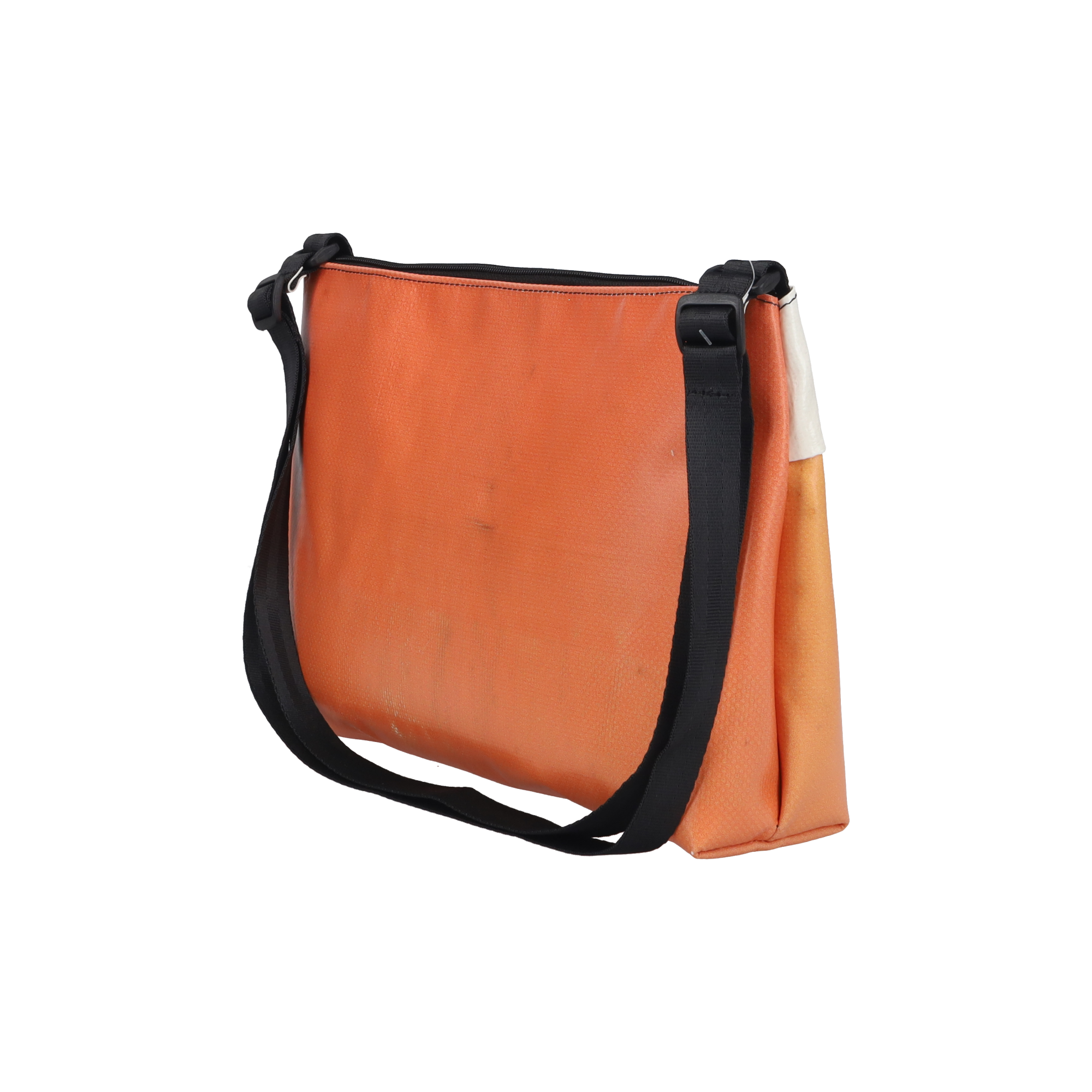 F553 LOU | 183439 | FREITAG