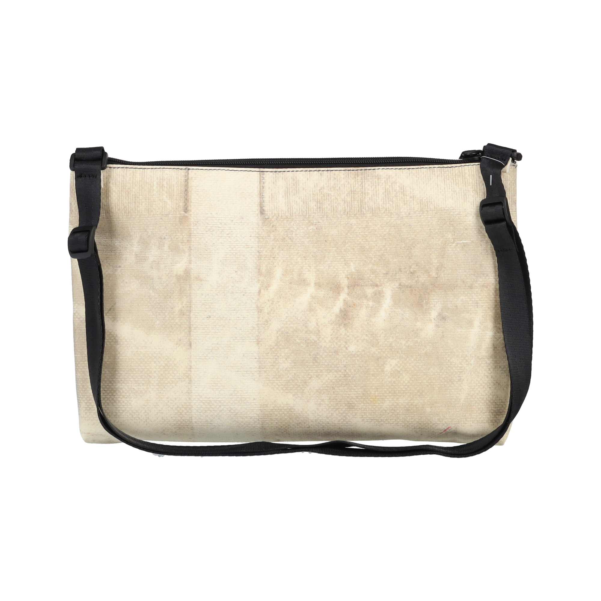 F553 LOU | 211817 | FREITAG