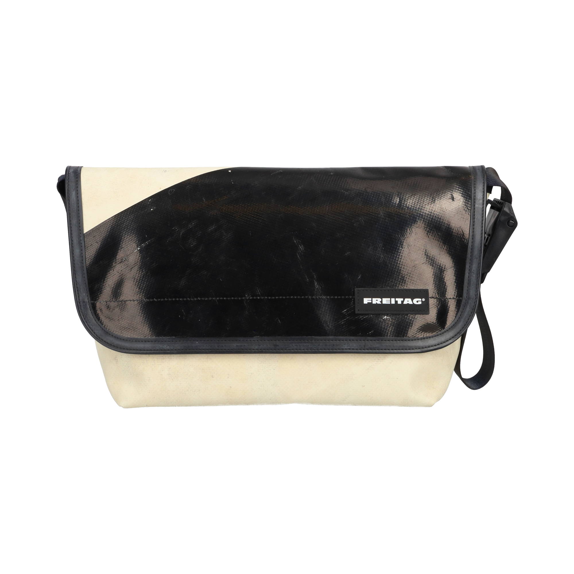 F42 SURFSIDE 6 | FREITAG
