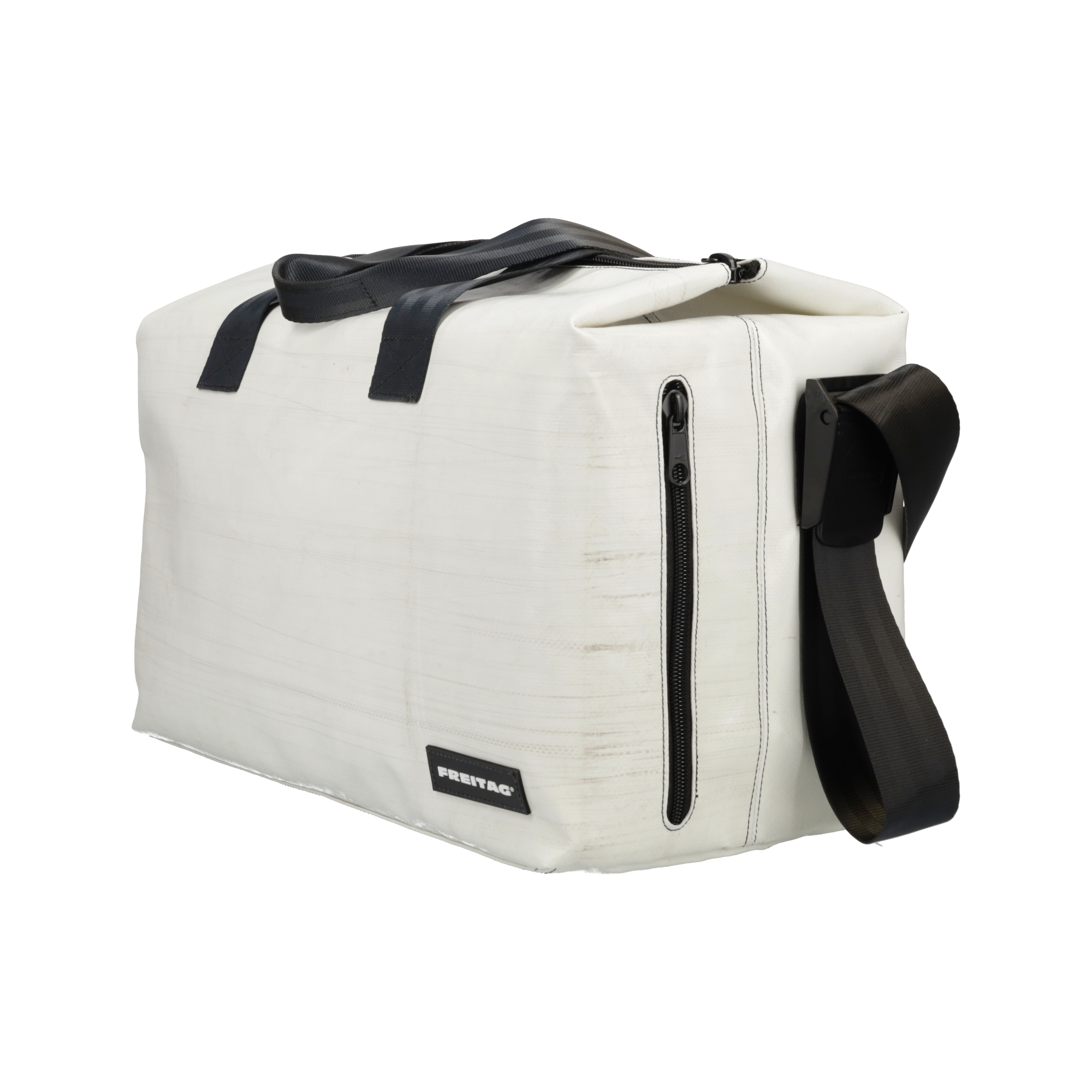 F46 CLARK | 252221 | FREITAG