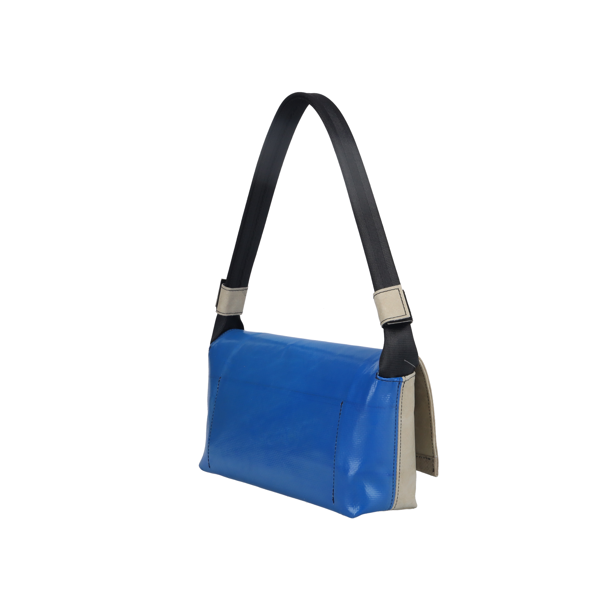 F171 LAURA | 313523 | FREITAG