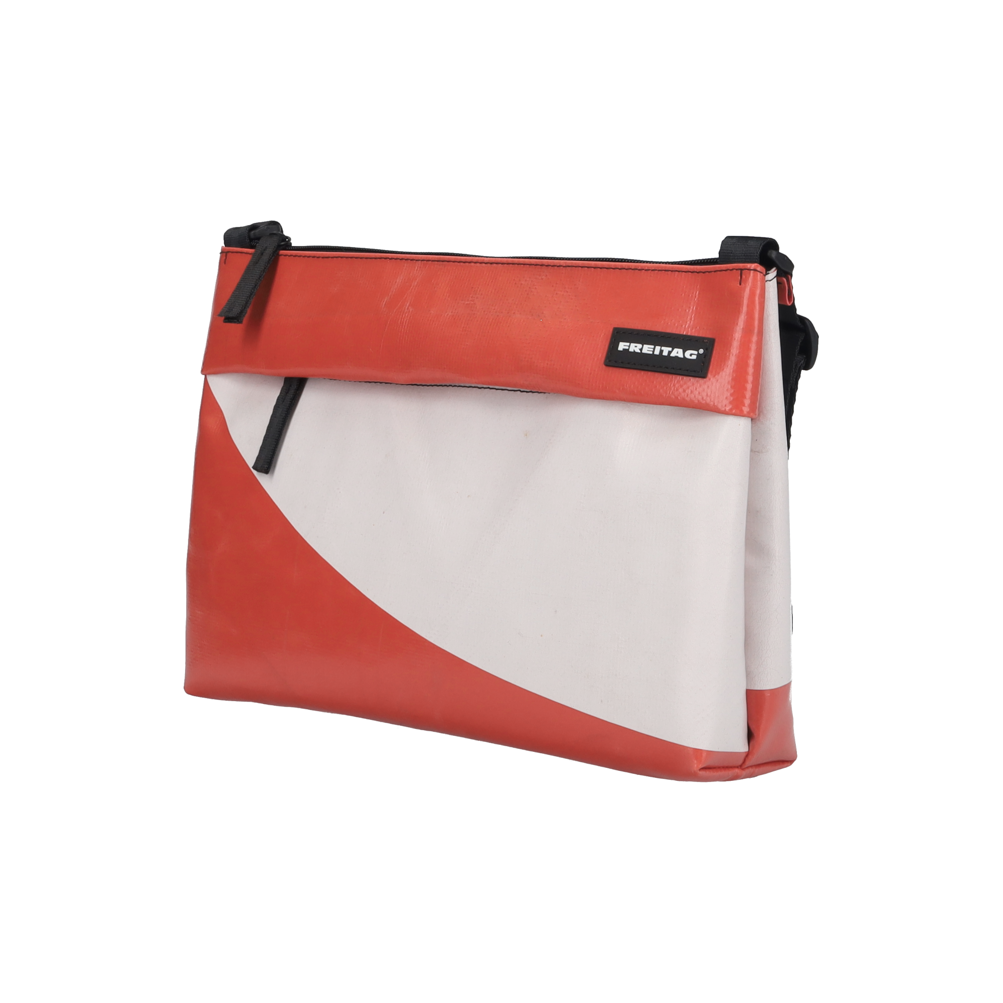 F553 LOU | 368099 | FREITAG
