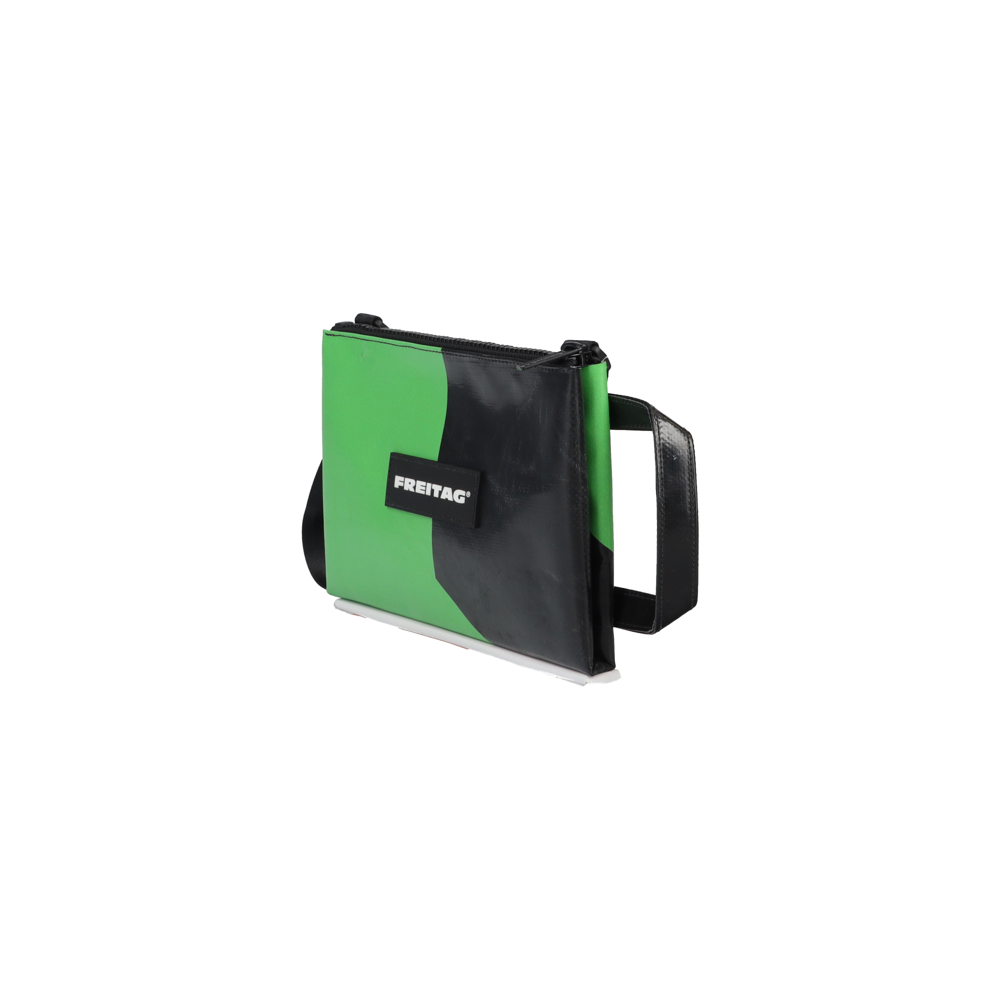 F272 EDDIE | 472320 | FREITAG