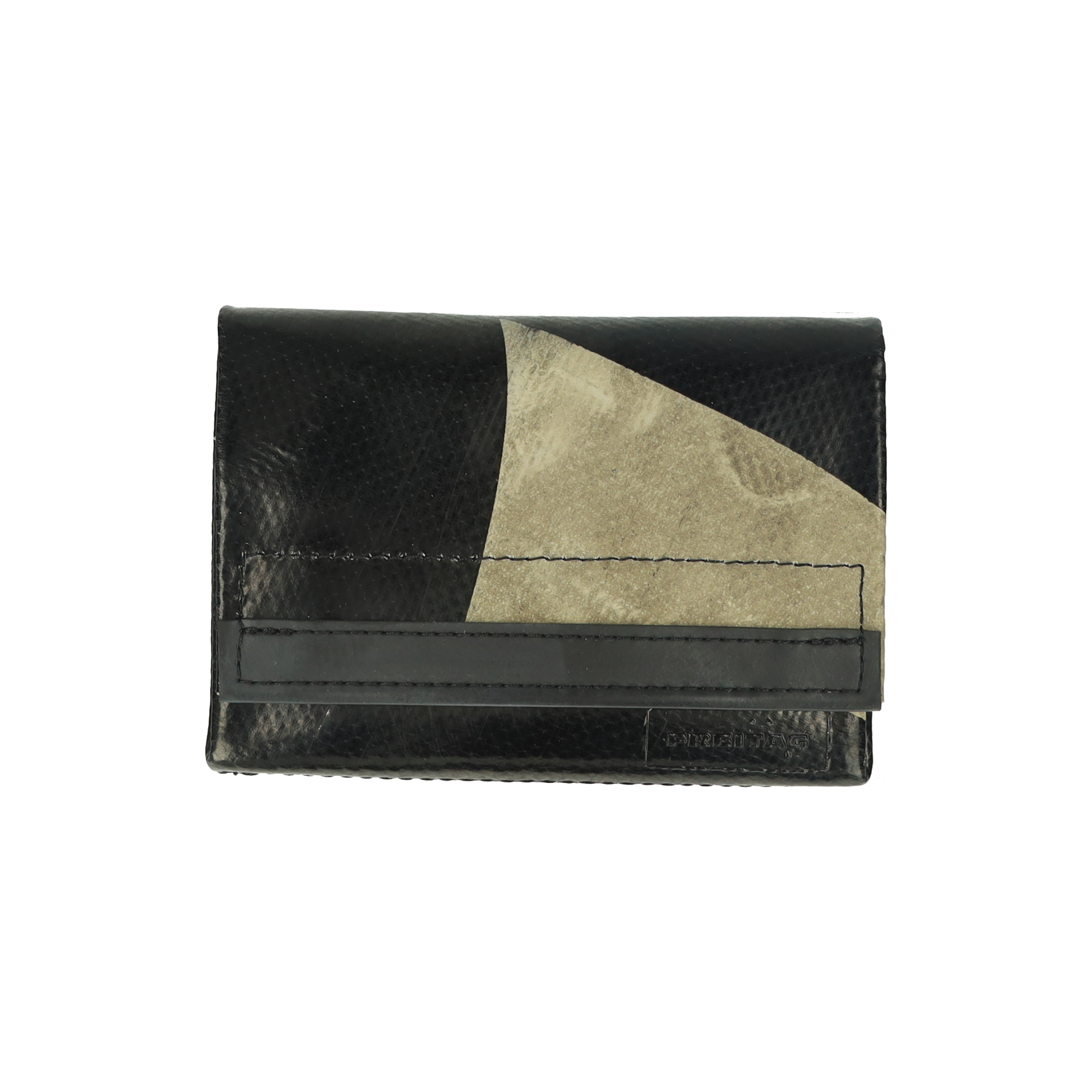 Freitag（フライターグ）財布「F51 DALLAS」の使いやすさ
